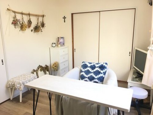 アトリエモニカ(atelier monica)(静岡県静岡市葵区音羽町26-24 クロノポート音羽101)
