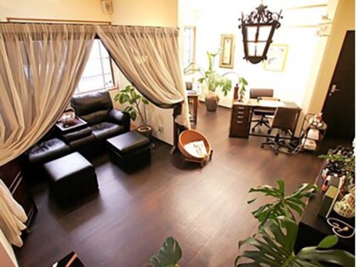 サロンドルア(Salon de LUA)(静岡県浜松市中区高丘東5-28-10  )