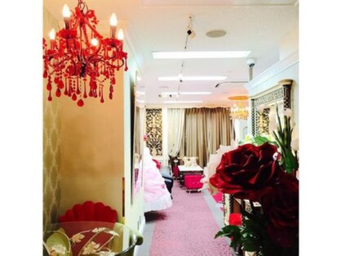 ネイルサロン ヴェルサイユ(Nail Salon Versailles)(愛知県名古屋市中区錦3-7-19 錦TKGビル2F)