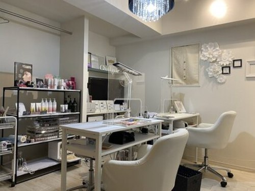 ネイルサロン シャルール(Chaleur)(愛知県名古屋市中川区高畑1‐239 Mayumi.7 702)
