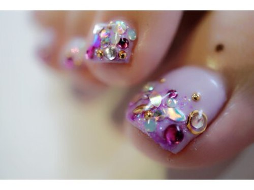 ネイルサロン ビーンズ(Nail Salon Beans)(愛知県名古屋市東区泉1-22-26 N.S.ZEAL泉403)