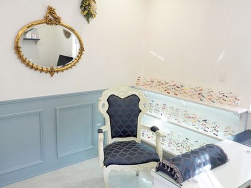 ネイルサロン ジェマ(nail salon GEMMA)(愛知県一宮市今伊勢町本神戸河原15-4)