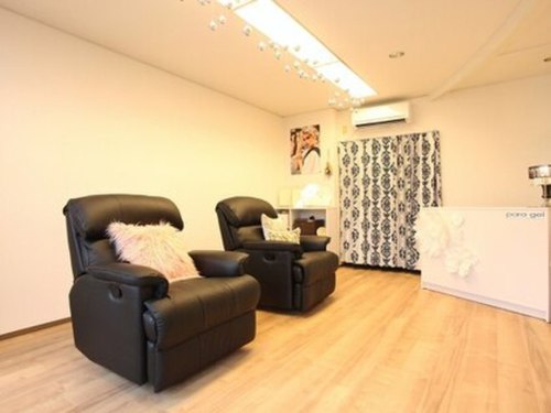 アダマスネイル(ADAMAS Nail)(愛知県春日井市白山町3‐9‐1)