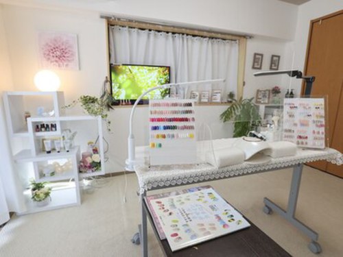 ラブネイル(LOVE NAIL)(愛知県豊川市市田町大道下 ※ご予約頂いた際に詳しい住所をお伝えいたします。)