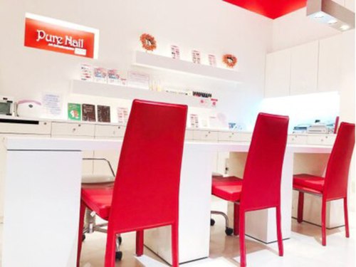 ピュアネイルプティリーフウォーク稲沢店(愛知県稲沢市長野7‐1‐2 リーフウォーク稲沢 2F)
