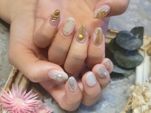 ネイル ワン(nail one)(愛知県大府市月見町6-74)