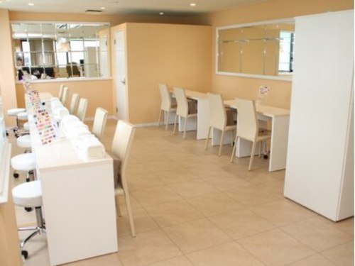 オーシャンネイル 四日市店(Ocean Nail)(三重県四日市市安島1-6-14号 ラテラビル7F)
