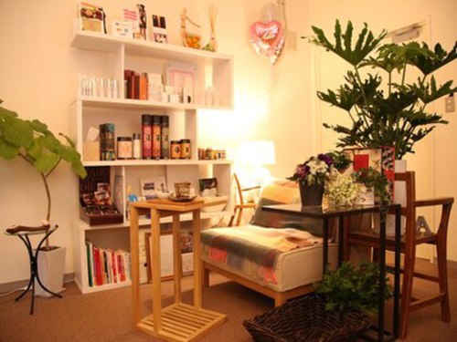 プライベートサロン エイル(Private salon Aile)(京都府京都市右京区西院三蔵町9リエス西院ビル2F)