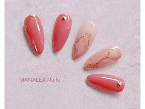 マナレア ネイルズ(MANALEA Nails)(京都府京都市下京区麩屋町通高辻下る鍵屋町204 イクスピリオド京都河原町202号室)