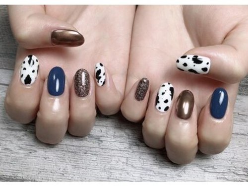 プティネイル(petit nail)(京都府京都市上京区新町通上立売東入ル上立売町1-11 D-COURT102)