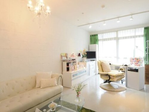 アイネイル(AI NAIL)(京都府京都市中京区錦小路通新町通西入ル西錦小路町 263 NAUTICA ビル A棟 301号室)