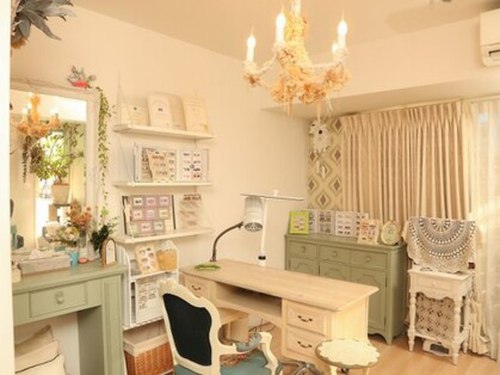 アミュリー ネイル アトリエ(Amury nail atelier)(大阪府大阪市西区南堀江2-1-1)