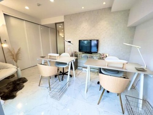 ネイルサロンラポール (Nailsalon Rapport)(大阪府大阪市北区堂山町12)