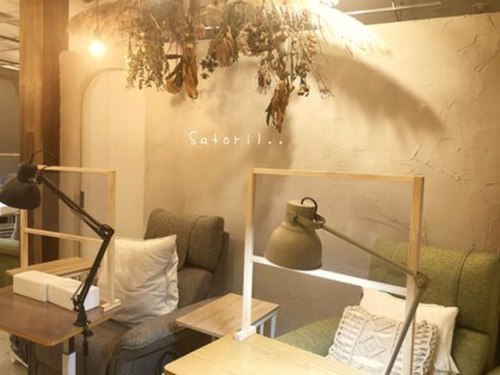 サトリネイルルーム(Satoril..nail room)(大阪府大阪市城東区新喜多1-1-18 3B)