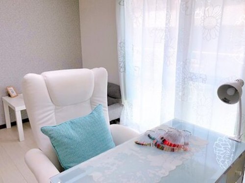 アモリールネイル(Amolir.nail)(大阪府大阪市淀川区十三東3-25-4)