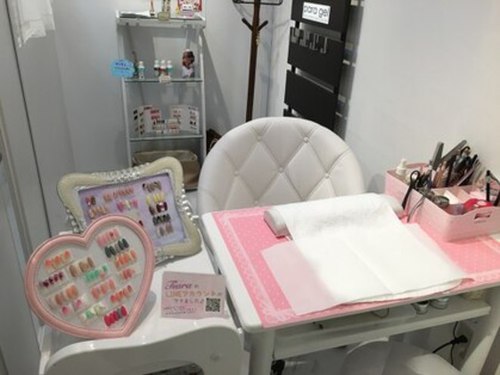 ティアラ(Nailsalon Tiara)(大阪府大阪市西区南堀江4-16-14)