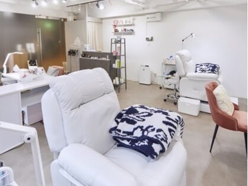 ラトゥール 堀江心斎橋店(La Tour by Babel)(大阪府大阪市西区北堀江1-6-12 四ツ橋中央ビル4F)