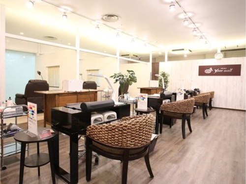 フリーネイル 梅田店(free nail)(大阪府大阪市北区梅田1-11-4 大阪駅前第4ビル 2F)