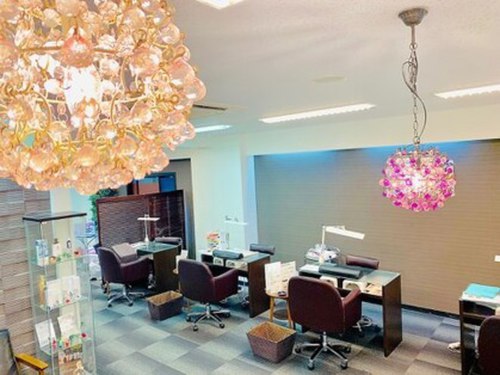 フリーネイル 上本町店(free nail)(大阪府大阪市中央区上汐2-3-10 上汐Leesビル 3階)