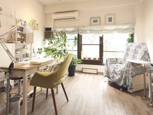 レイ ネイルアンドセレクトショップ(Lei Nail&Selectshop)(大阪府大阪市北区堂島2-1-34 大西ビル3F 302)