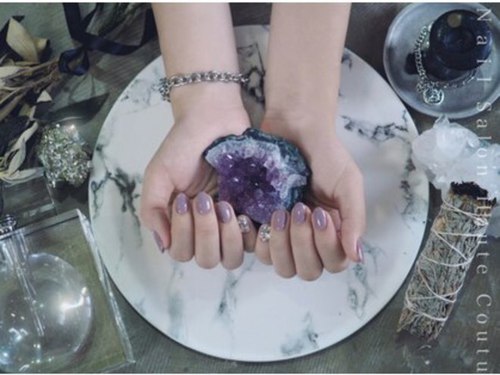 ネイルサロン オートクチュール 北浜店(Nail Salon Haute Couture)(大阪府大阪市北区西天満1-6-1 FUJI ビル 2F)