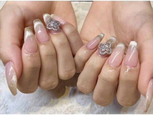 ケーネイル(K-nail)(大阪府大阪市中央区難波4-6-8 2F3F )