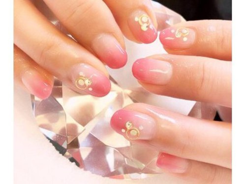 プリビューネイル(PRIBEAU NAIL)(大阪府大阪市中央区東心斎橋1-18-10 YERビル2F)