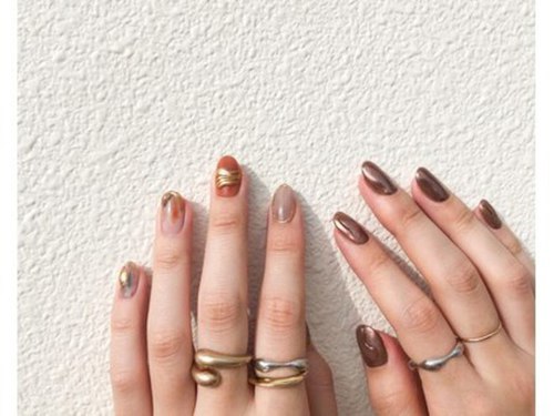 ネイル アヴァンス あべのルシアス店(Nail AVANCE.)(大阪府大阪市阿倍野区阿倍野筋1-5-1あべのルシアス1F-115)