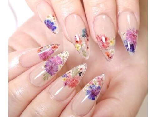 ネイル クーオン 阿倍野店(Nail Cuon)(大阪府大阪市阿倍野区阿倍野筋1-6-1 キューズタウン内 ヴィアあべのウォーク202-2)
