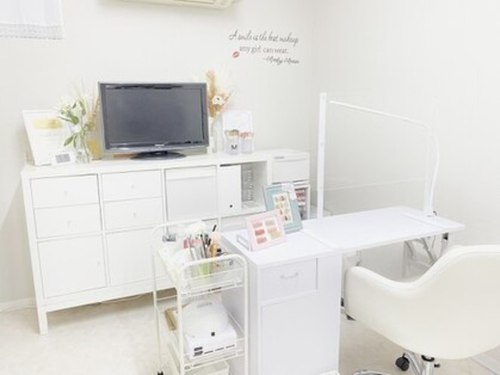 エムネイル(M.nail)(大阪府堺市西区草部818-8)