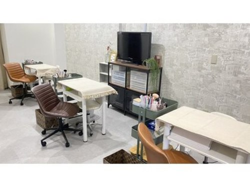 ネイルサロン チェリッシュ(nail salon Cherish)(大阪府堺市西区鳳東町4-399-2 2F)