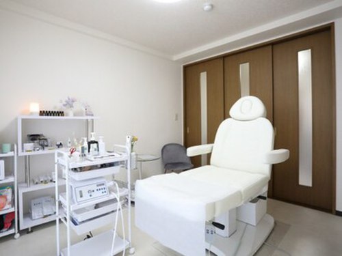 リフレリア(REFLERIA)(大阪府堺市北区中百舌鳥町2-8 ベアティテュード403号室)