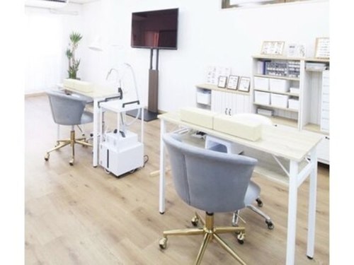 クレア ネイル(CREAR NAIL)(大阪府堺市堺区向陵中町2-6-2 吉田ビル5F)