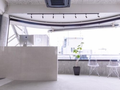 ザネイルズ(The Nails)(大阪府高槻市城北町2-11-1 山木ビル6F)
