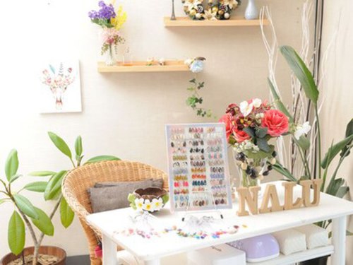 ネイルズナル(Nails Nalu)(大阪府高槻市弥生が丘町12-5)