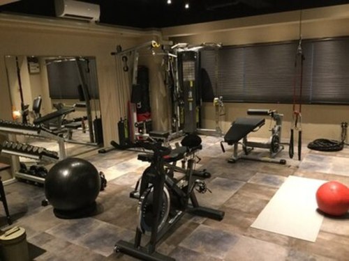 パーソナルトレーニング 酵素温浴 マイカ(Maika)(大阪府高槻市芥川町1-14-6)