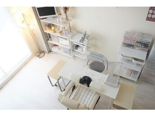 ネイルサロン マリング(Nail Salon Maring)(大阪府高槻市城北町2-7-16 モジュール508)