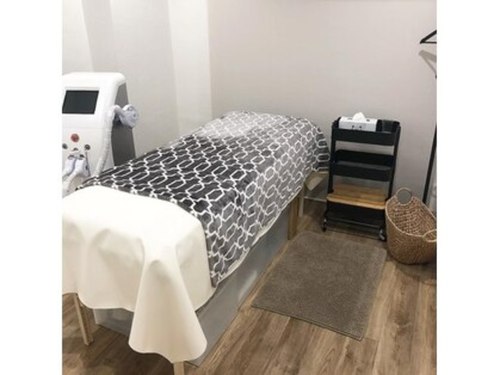 サロンアール オム(salon AR homme)(大阪府茨木市西駅前町6-36 ラビアンヌエスポワールT102 )
