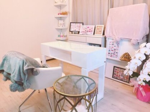 プライベートサロン ミラネイル(MILA NAIL)(大阪府茨木市舟木町4-31 ピーチツリー301)