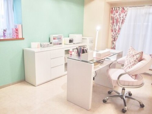 ネイルサロン ラディット(Raddit)(大阪府八尾市光町2-57 アルーム光町603)