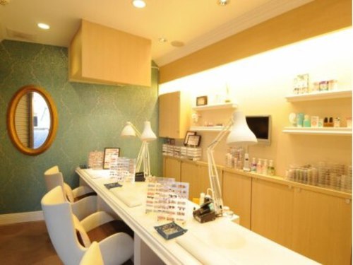 シュエット 岡本店(Chouette)(兵庫県神戸市東灘区岡本1-4-17 オギタビルB1F)