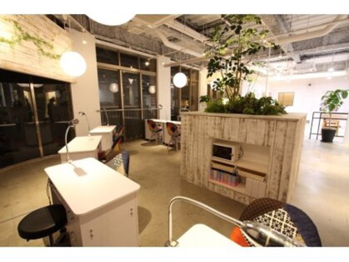 ジーネイル トアロード店(G NAIL)(兵庫県神戸市中央区下山手通3-1-21東栄ビル3F)
