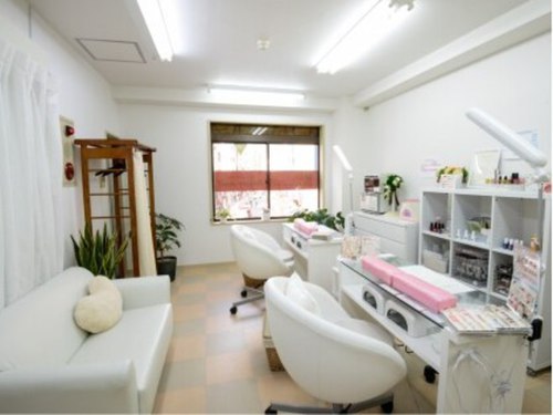 シュガー ネイル(Sugar nail)(兵庫県神戸市中央区北長狭通1-2-15 さくら三宮ステーションビル3F)