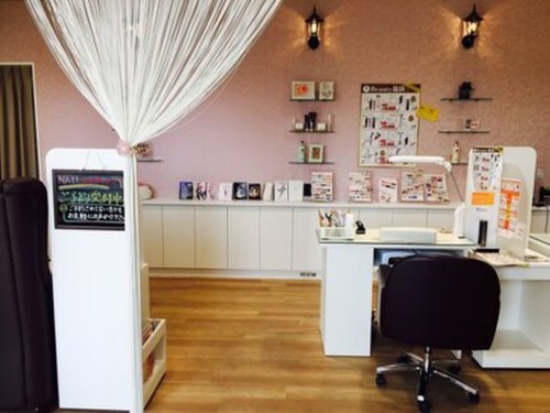 ネイルモア 姫路店(NAIL moA)(兵庫県姫路市飾磨区細江2560 イオンモール姫路リバーシティ3F)
