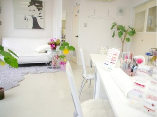 ネイルサロン エタニティ(Nail Salon Eternity)(兵庫県明石市野々上2‐10‐16 1F)