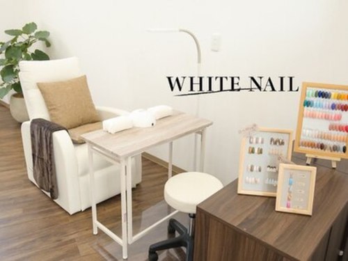 ホワイトネイル(WHITE NAIL)(兵庫県西宮市長田町1-15 LIBERTY2-2階 (WHITE EYE内))