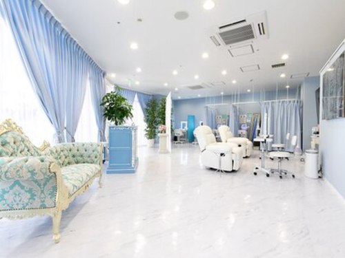 アリス ティエラ(Alice Tierra)(兵庫県宝塚市栄町1-6番花のみちセルカ2番館2F)