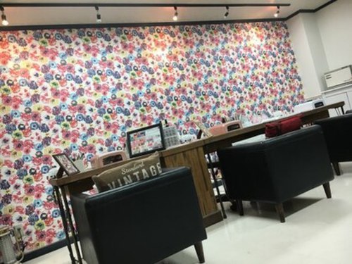アジュールネイル 宝塚店(AzurNail)(兵庫県宝塚市栄町2-10-14 宝塚新興産ビル2FーD)
