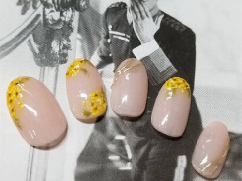 リッチネイル(Rich Nail)(奈良県奈良市大宮町4-295-9 川口ビル1階)