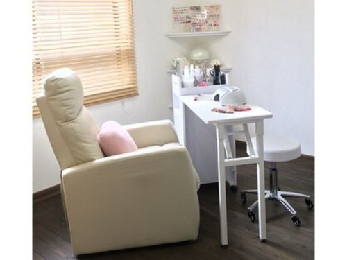 ミンツーネイル(Min2nail)(奈良県奈良市高畑町1097-2 ならまち工房2 2F)